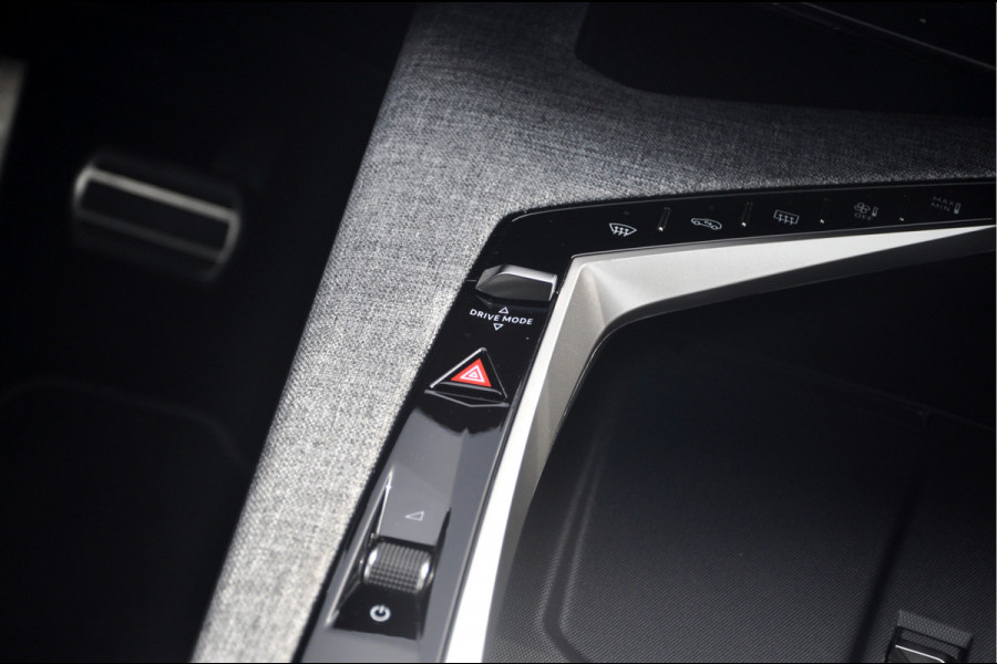 Peugeot 5008 1.2 Hybrid 145 e-DSC6 GT 7p | Camera | LED | Navi
