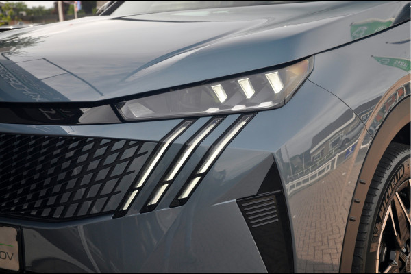 Peugeot 5008 1.2 Hybrid 145 e-DSC6 GT 7p | Camera | LED | Navi