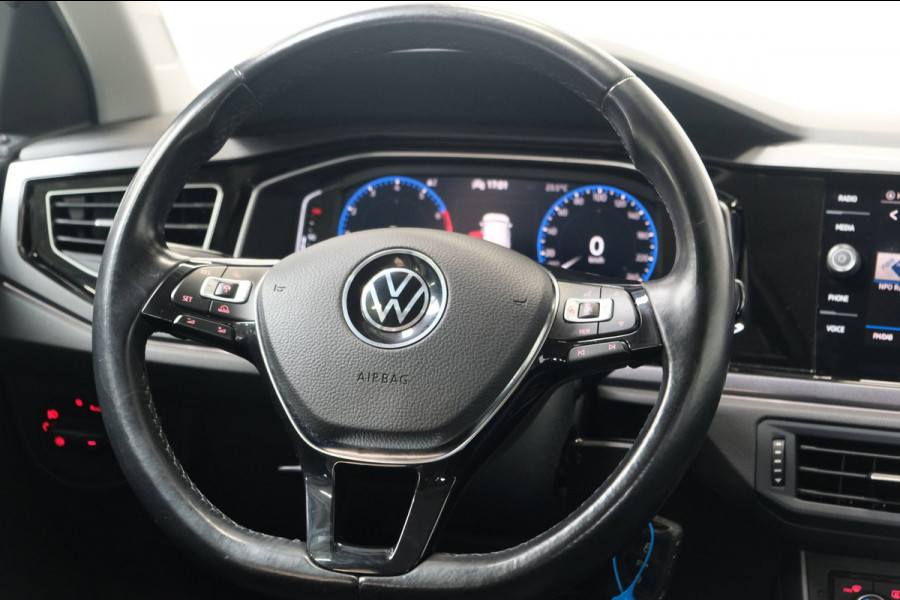Volkswagen Polo 1.0 TSI Highline Automaat - N.A.P. Airco, Cruise, Navi, Camera, Carplay, Virtueel display.