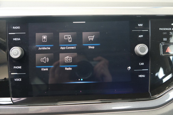 Volkswagen Polo 1.0 TSI Highline Automaat - N.A.P. Airco, Cruise, Navi, Camera, Carplay, Virtueel display.