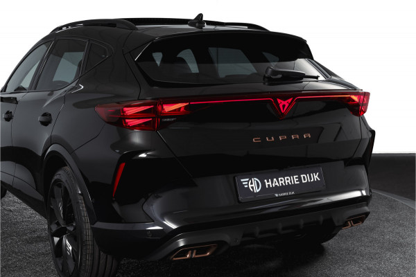CUPRA Formentor 1.5 TSI e-Hybrid VZ Performance | S/K-Panodak | Dig. Cockpit | Adapt. Cruise | Stoel-+Stuurverw. | PDC | 360 Camera | NAV + App. Connect | ECC | Elek. Klep | LM 19" | 7171