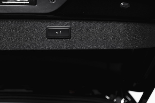 CUPRA Formentor 1.5 TSI e-Hybrid VZ Performance | S/K-Panodak | Dig. Cockpit | Adapt. Cruise | Stoel-+Stuurverw. | PDC | 360 Camera | NAV + App. Connect | ECC | Elek. Klep | LM 19" | 7171