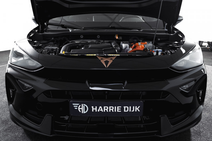 CUPRA Formentor 1.5 TSI e-Hybrid VZ Performance | S/K-Panodak | Dig. Cockpit | Adapt. Cruise | Stoel-+Stuurverw. | PDC | 360 Camera | NAV + App. Connect | ECC | Elek. Klep | LM 19" | 7171