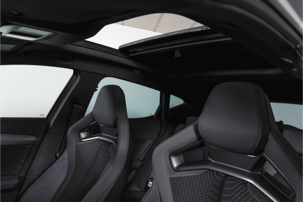 CUPRA Formentor 1.5 TSI e-Hybrid VZ Tribe Edition | S/k-Panodak | Dig. Cockpit | Adapt. Cruise | Stoel-+ Stuurverw. PDC | 360 Camera | NAV + App. Connect | ECC | Elek. Klep | LM 19" | 0683
