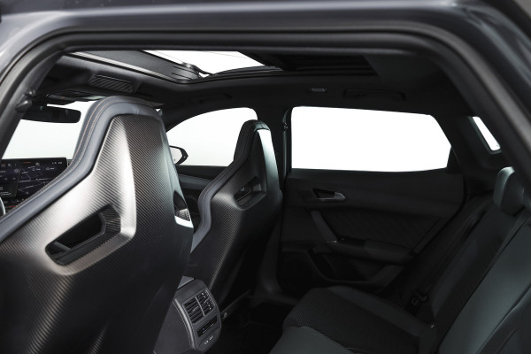 CUPRA Formentor 1.5 TSI e-Hybrid VZ Tribe Edition | S/k-Panodak | Dig. Cockpit | Adapt. Cruise | Stoel-+ Stuurverw. PDC | 360 Camera | NAV + App. Connect | ECC | Elek. Klep | LM 19" | 0683