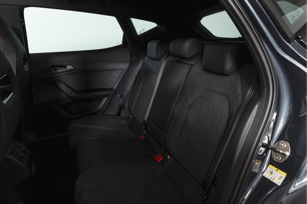 CUPRA Formentor 1.5 TSI e-Hybrid VZ Performance | S/K-Panodak | Dig. Cockpit | Adapt. Cruise | Stoel-+Stuurverw. | PDC | 360 Camera | NAV + App. Connect | ECC | Elek. Klep | LM 19" | 7134