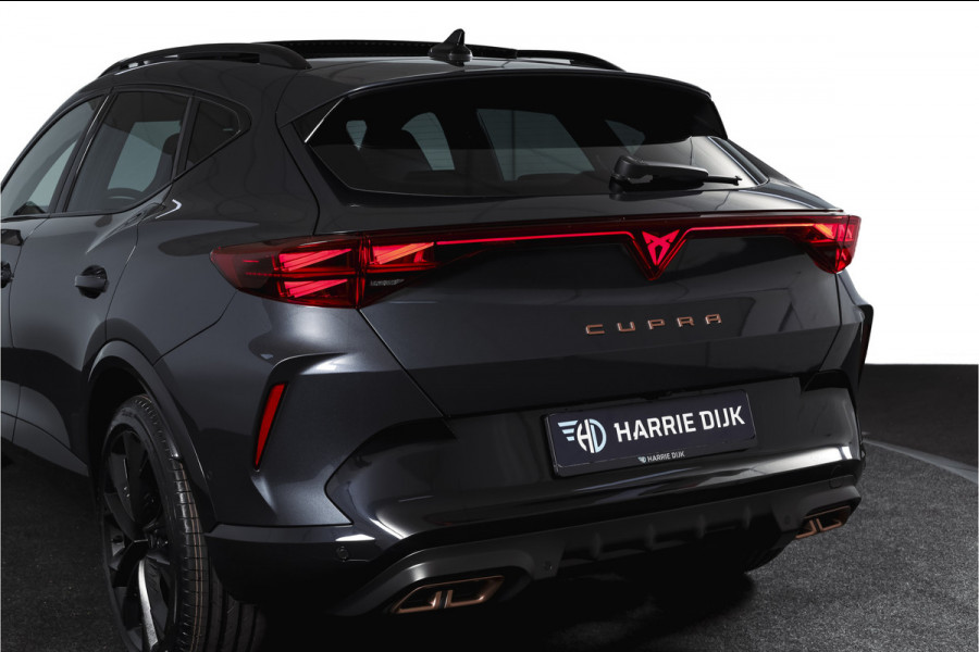 CUPRA Formentor 1.5 TSI e-Hybrid VZ Performance | S/K-Panodak | Dig. Cockpit | Adapt. Cruise | Stoel-+Stuurverw. | PDC | 360 Camera | NAV + App. Connect | ECC | Elek. Klep | LM 19" | 7134