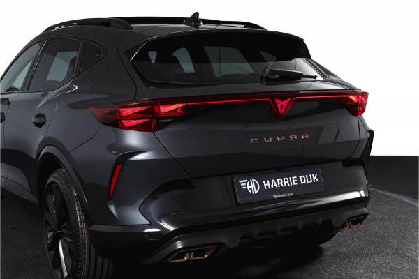 CUPRA Formentor 1.5 TSI e-Hybrid VZ Performance | S/K-Panodak | Dig. Cockpit | Adapt. Cruise | Stoel-+Stuurverw. | PDC | 360 Camera | NAV + App. Connect | ECC | Elek. Klep | LM 19" | 7134