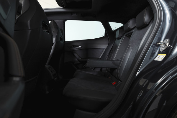 CUPRA Formentor 1.5 TSI e-Hybrid VZ Performance | S/K-Panodak | Dig. Cockpit | Adapt. Cruise | Stoel-+Stuurverw. | PDC | 360 Camera | NAV + App. Connect | ECC | Elek. Klep | LM 19" | 7134