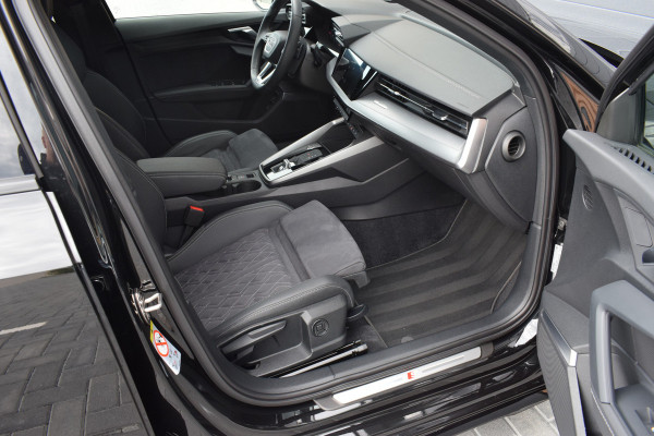 Audi A3 Sportback 45 TFSI e S-edition Competition | Pano | B&O | Head-Up