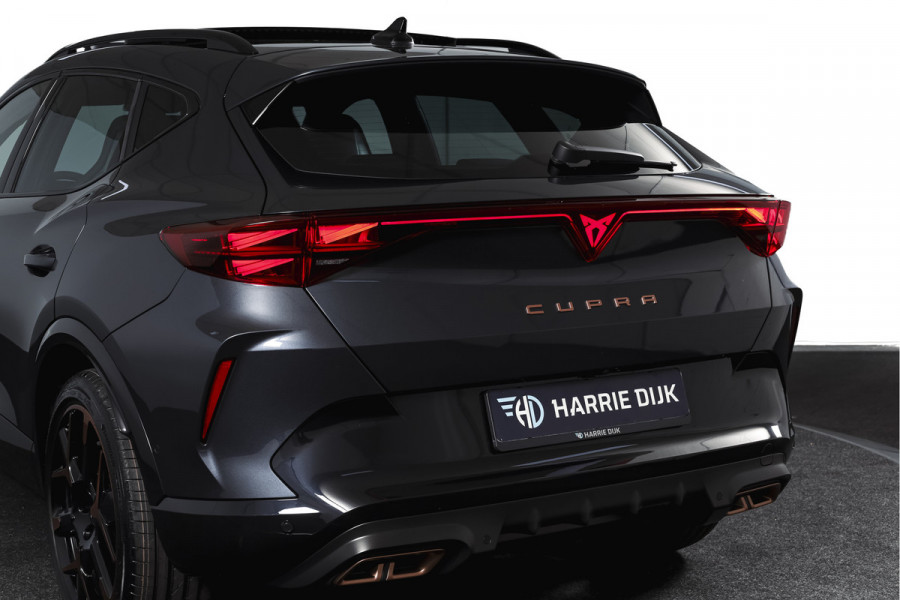 CUPRA Formentor 1.5 TSI e-Hybrid VZ Tribe Edition | S/k-Panodak | Dig. Cockpit | Adapt. Cruise | Stoel-+ Stuurverw. PDC | 360 Camera | NAV + App. Connect | ECC | Elek. Klep | LM 19" | 0661