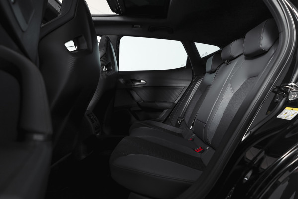 CUPRA Formentor 1.5 TSI e-Hybrid VZ Tribe Edition | S/k-Panodak | Dig. Cockpit | Adapt. Cruise | Stoel-+ Stuurverw. PDC | 360 Camera | NAV + App. Connect | ECC | Elek. Klep | LM 19" | 7989