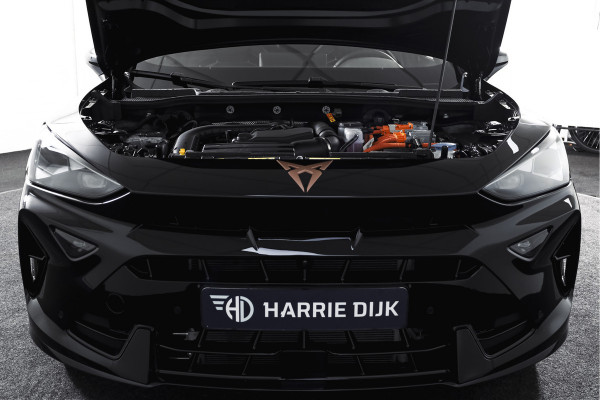 CUPRA Formentor 1.5 TSI e-Hybrid VZ Tribe Edition | S/k-Panodak | Dig. Cockpit | Adapt. Cruise | Stoel-+ Stuurverw. PDC | 360 Camera | NAV + App. Connect | ECC | Elek. Klep | LM 19" | 7989
