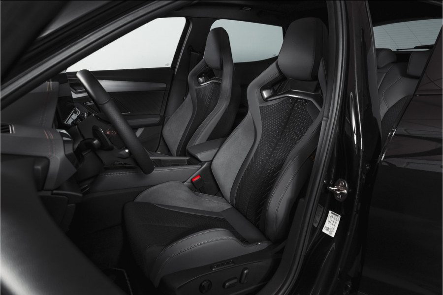 CUPRA Formentor 1.5 TSI e-Hybrid VZ Tribe Edition | S/k-Panodak | Dig. Cockpit | Adapt. Cruise | Stoel-+ Stuurverw. PDC | 360 Camera | NAV + App. Connect | ECC | Elek. Klep | LM 19" | 7976
