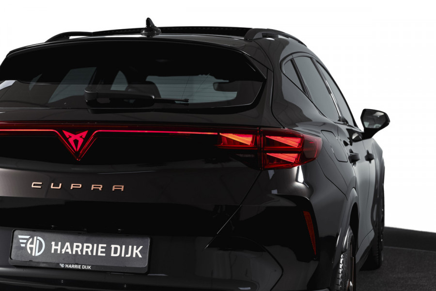 CUPRA Formentor 1.5 TSI e-Hybrid VZ Tribe Edition | S/k-Panodak | Dig. Cockpit | Adapt. Cruise | Stoel-+ Stuurverw. PDC | 360 Camera | NAV + App. Connect | ECC | Elek. Klep | LM 19" | 7976
