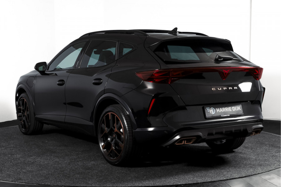 CUPRA Formentor 1.5 TSI e-Hybrid VZ Tribe Edition | S/k-Panodak | Dig. Cockpit | Adapt. Cruise | Stoel-+ Stuurverw. PDC | 360 Camera | NAV + App. Connect | ECC | Elek. Klep | LM 19" | 7976