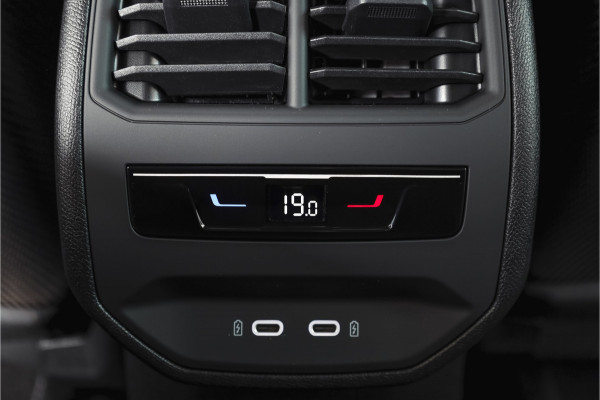CUPRA Formentor 1.5 TSI e-Hybrid VZ Tribe Edition | S/k-Panodak | Dig. Cockpit | Adapt. Cruise | Stoel-+ Stuurverw. PDC | 360 Camera | NAV + App. Connect | ECC | Elek. Klep | LM 19" | 7976