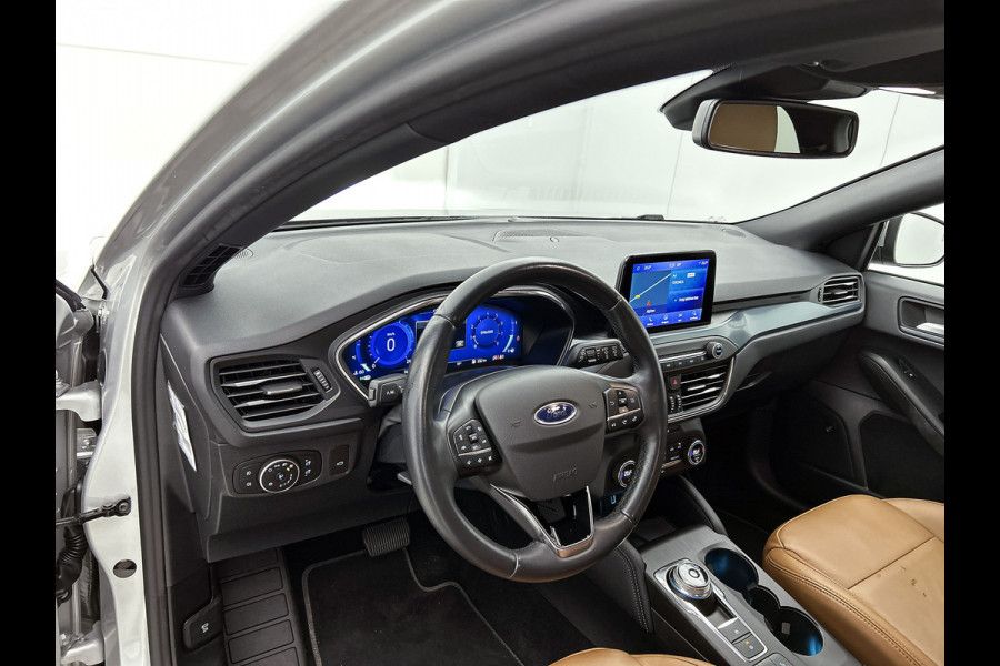 Ford FOCUS Wagon 1.5 Automaat 150PK Active X Business / Trekhaak / Leder / Standkachel / B&O Radio / Pdc+Camera / Apk 11-2026