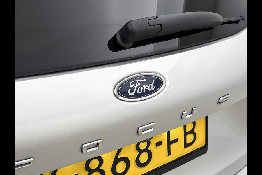 Ford FOCUS Wagon 1.5 Automaat 150PK Active X Business / Trekhaak / Leder / Standkachel / B&O Radio / Pdc+Camera / Apk 11-2026
