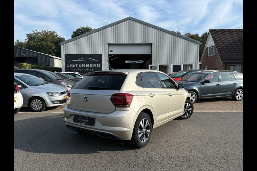 Volkswagen Polo 1.0 TSI Comfortline Business CARPLAY/PDC/NAP