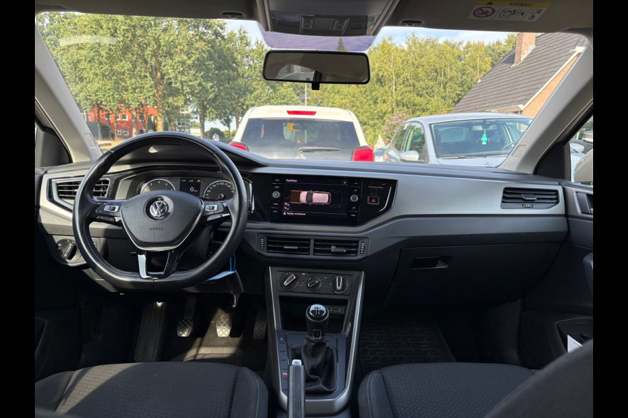 Volkswagen Polo 1.0 TSI Comfortline Business CARPLAY/PDC/NAP