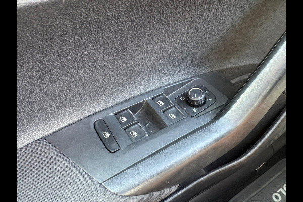 Volkswagen Polo 1.0 TSI Comfortline Business CARPLAY/PDC/NAP