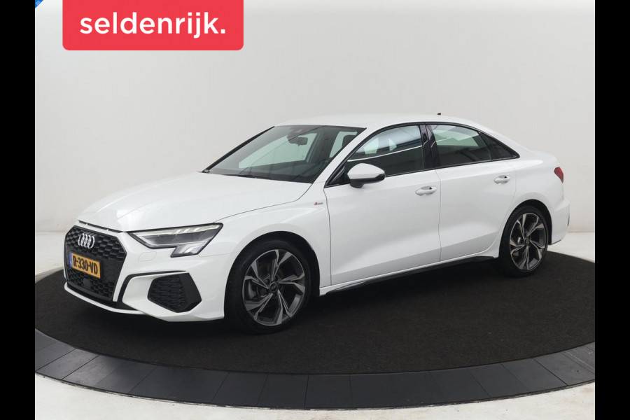 Audi A3 Limousine 30 TFSI S edition | Leder | Cruise control | Stoelverwarming | Drive select | Navigatie | Bluetooth | Carplay | Climate control | Virtueel dashboard | Full LED