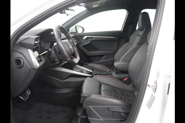 Audi A3 Limousine 30 TFSI S edition | Leder | Cruise control | Stoelverwarming | Drive select | Navigatie | Bluetooth | Carplay | Climate control | Virtueel dashboard | Full LED