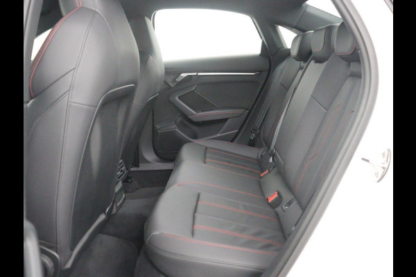Audi A3 Limousine 30 TFSI S edition | Leder | Cruise control | Stoelverwarming | Drive select | Navigatie | Bluetooth | Carplay | Climate control | Virtueel dashboard | Full LED