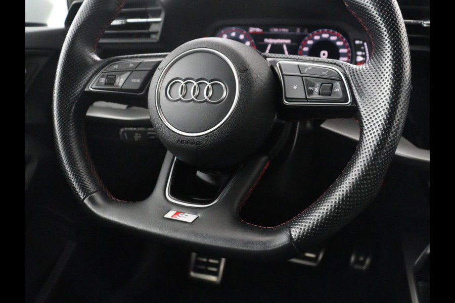 Audi A3 Limousine 30 TFSI S edition | Leder | Cruise control | Stoelverwarming | Drive select | Navigatie | Bluetooth | Carplay | Climate control | Virtueel dashboard | Full LED