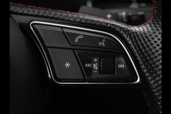 Audi A3 Limousine 30 TFSI S edition | Leder | Cruise control | Stoelverwarming | Drive select | Navigatie | Bluetooth | Carplay | Climate control | Virtueel dashboard | Full LED