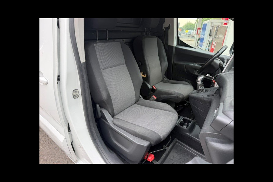 Opel Combo 1.6D L2H1 Selection AIRCO I NAVIGATIE I CAMERA I MULTI MEDIA I LMV