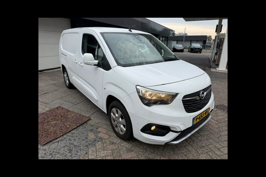 Opel Combo 1.6D L2H1 Selection AIRCO I NAVIGATIE I CAMERA I MULTI MEDIA I LMV
