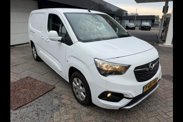Opel Combo 1.6D L2H1 Selection AIRCO I NAVIGATIE I CAMERA I MULTI MEDIA I LMV