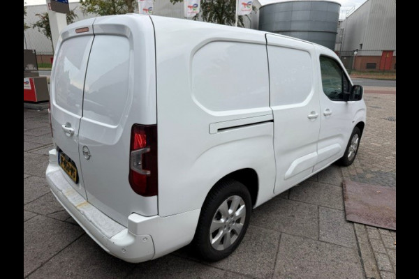 Opel Combo 1.6D L2H1 Selection AIRCO I NAVIGATIE I CAMERA I MULTI MEDIA I LMV