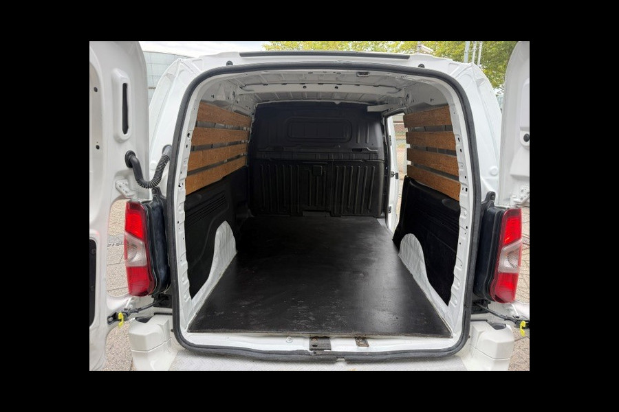 Opel Combo 1.6D L2H1 Selection AIRCO I NAVIGATIE I CAMERA I MULTI MEDIA I LMV