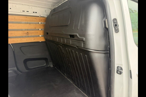 Opel Combo 1.6D L2H1 Selection AIRCO I NAVIGATIE I CAMERA I MULTI MEDIA I LMV