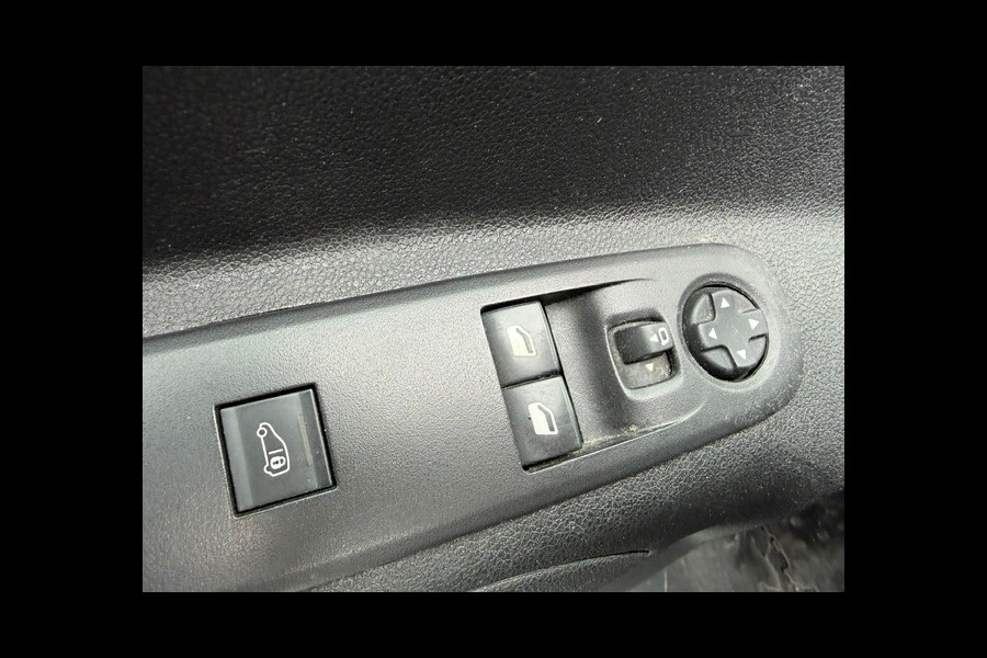 Opel Combo 1.6D L2H1 Selection AIRCO I NAVIGATIE I CAMERA I MULTI MEDIA I LMV
