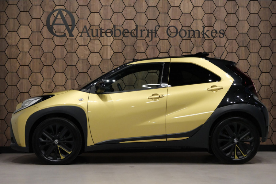 Toyota Aygo X 1.0 VVT-i S-CVT Pulse *CABRIOTOP* Geweldige Auto! 18dkm Navi/Camera 4 stuks op voorraad