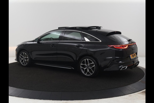 Kia ProCeed 1.0 T-GDI GT-Line | Panoramadak | Leder/alcantara | Cruise control | Stuur/stoelverwarming | Climate control | Carplay | Camera | Park assist | Trekhaak