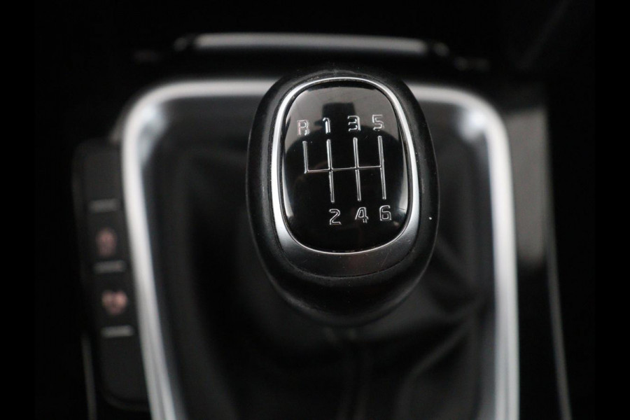 Kia ProCeed 1.0 T-GDI GT-Line | Panoramadak | Leder/alcantara | Cruise control | Stuur/stoelverwarming | Climate control | Carplay | Camera | Park assist | Trekhaak