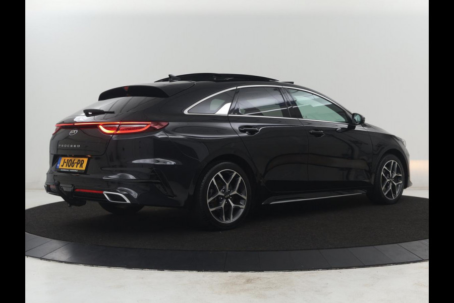 Kia ProCeed 1.0 T-GDI GT-Line | Panoramadak | Leder/alcantara | Cruise control | Stuur/stoelverwarming | Climate control | Carplay | Camera | Park assist | Trekhaak