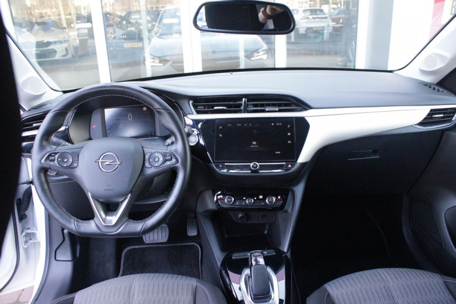 Opel CORSA-E GS Line 50 kWh | APPLE CARPLAY/ANDROID AUTO | LED KOPLAMPEN | WINTER PAKKET: STOEL VERWARMING/STUUR VERWARMING | ZWART DAK | CLIMATE CONTROL | CRUISE CONTROL | DAB+ RADIO | ACHTERUITRIJ CAMERA | PARKEER SENSOREN ACHTER | SNEL LAADFUNCTIE |
