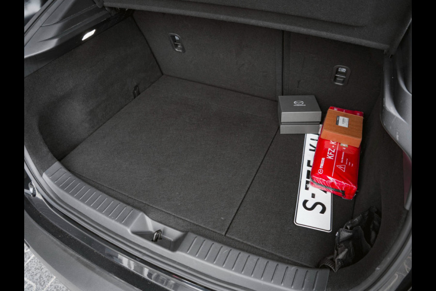 Mazda CX-30 2.0 e-SkyActiv-X M Hybrid Luxury 186 PK | Trekhaak | Ned. auto | dealer onderho