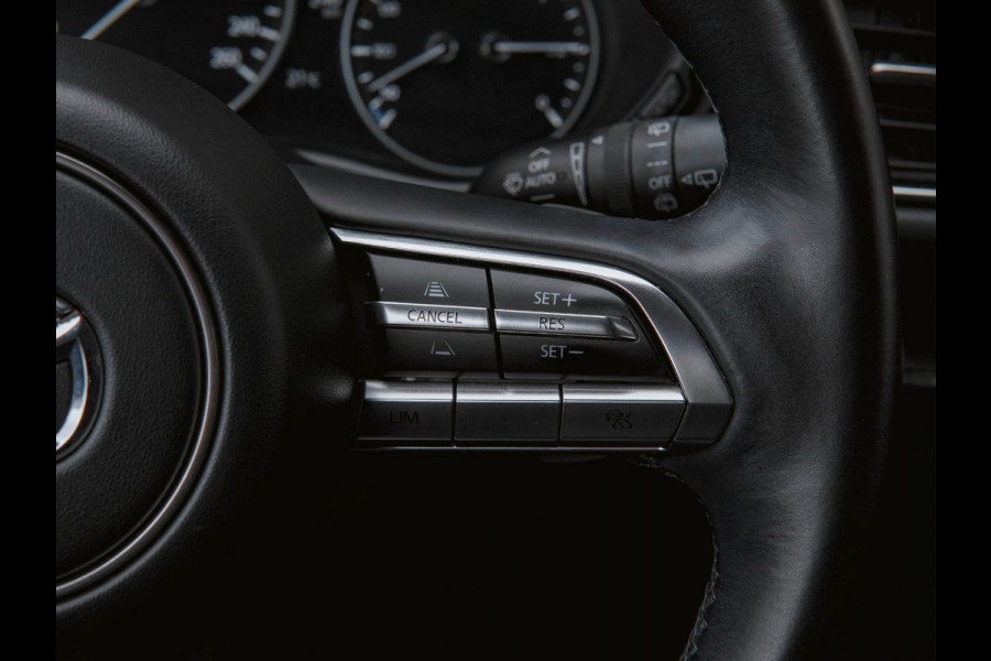 Mazda CX-30 2.0 e-SkyActiv-X M Hybrid Luxury 186 PK | Trekhaak | Ned. auto | dealer onderho