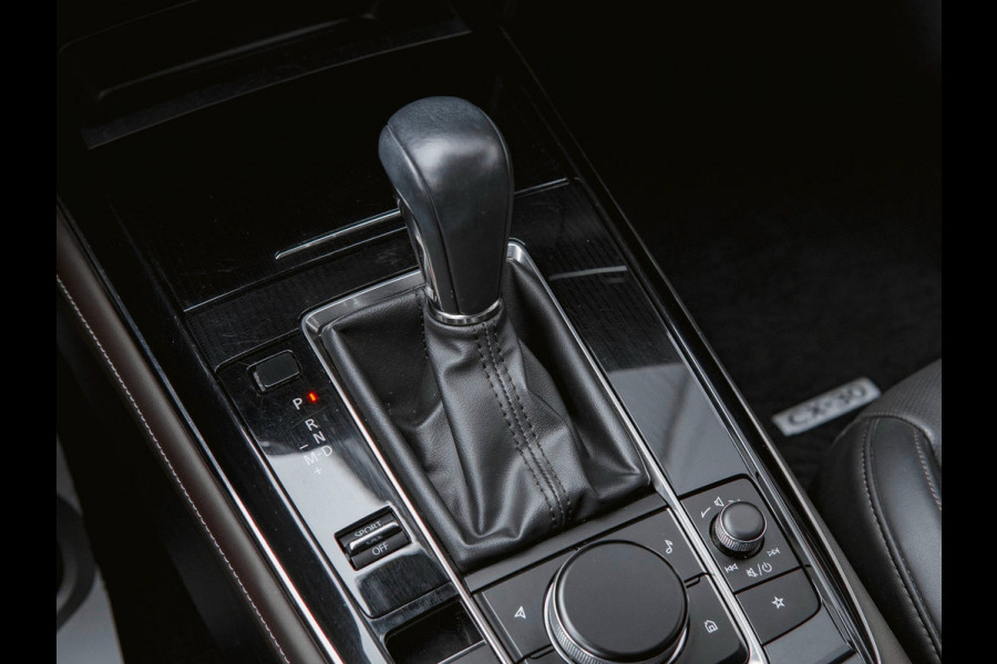Mazda CX-30 2.0 e-SkyActiv-X M Hybrid Luxury 186 PK | Trekhaak | Ned. auto | dealer onderho