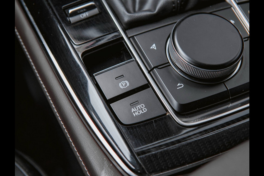 Mazda CX-30 2.0 e-SkyActiv-X M Hybrid Luxury 186 PK | Trekhaak | Ned. auto | dealer onderho