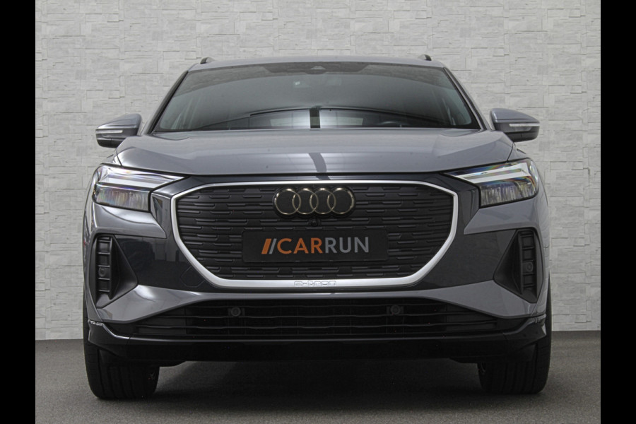 Audi Q4 e-tron 40 204PK 77 kWh | #RS-Leder | 5x Q4 OP VOORRAAD! | ACC | Sportstoelen | Getint Glas | MMI+ | Dynamic-Pakket | Stoelverwarming | Zwarte Hemelbekleding | LED | Lane Assist |