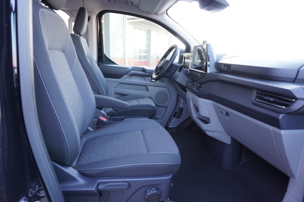 Ford E-Transit Cust. 320 L2H1 Limited 71 kWh 160KW/218PK Dubbelcab. Automaat nr. V087 | Airco | Adap.Cruise | Navi | 360 Camera | Schuifdeur L+R