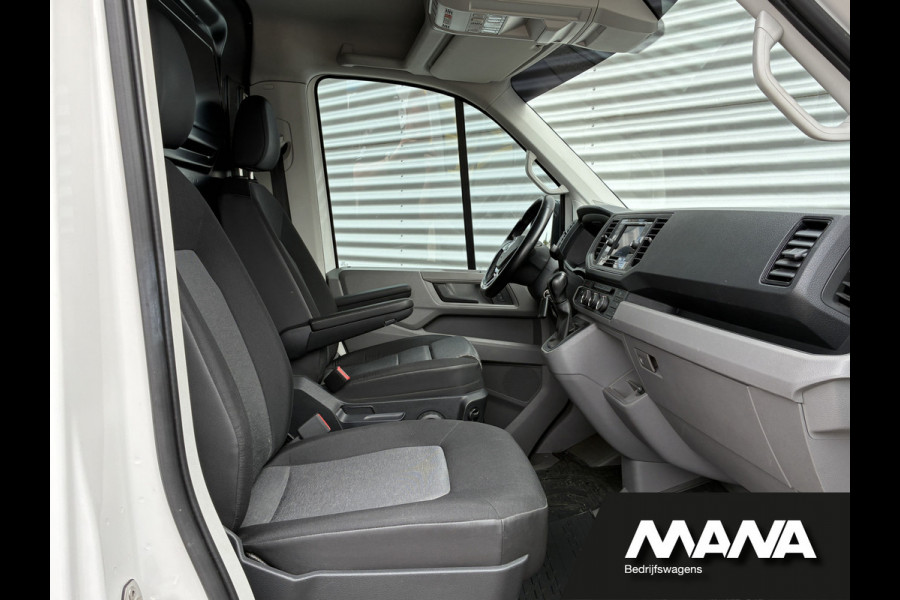 Volkswagen Crafter 2.0TDI 140PK L3H2 Automaat LED Standkachel Imperiaal Cruise Carplay Trekhaak Stoelverwarming Stuurwielverwarming